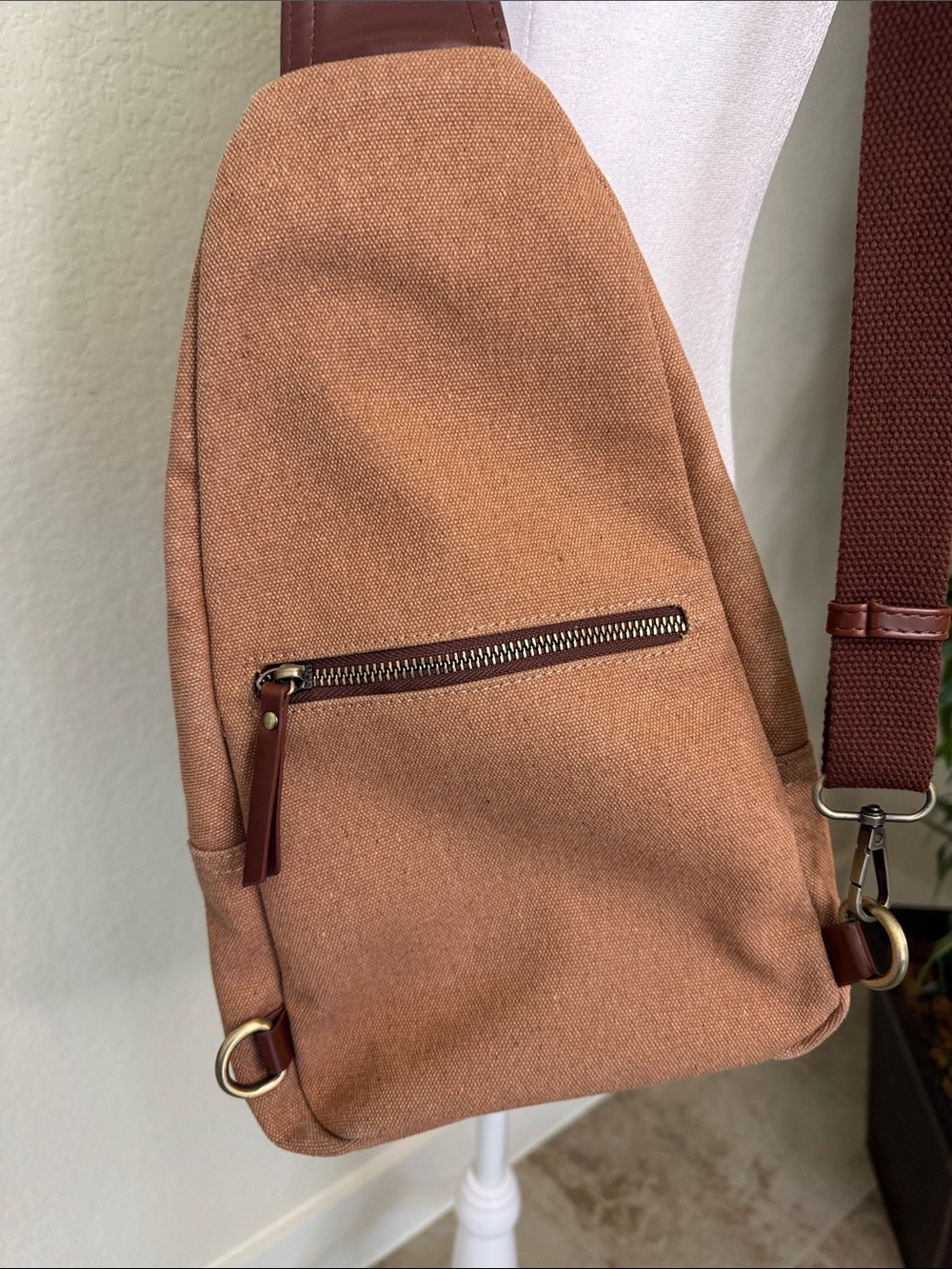 Antik Kraft Crossbody Sling-Samara Cotton Canvas in Tan/Camel Unisex - Picture 2 of 15